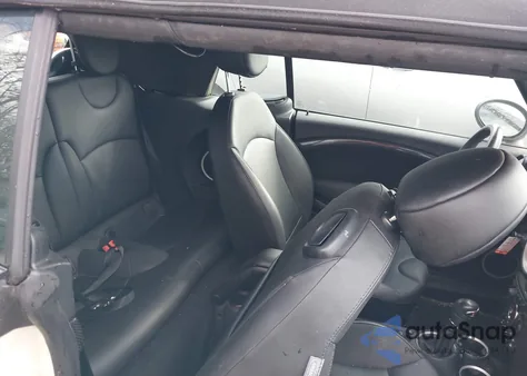 2015 Mini Convertible Cooper S z USA, uszkodzony, nr VIN WMWZP3C52FT708136